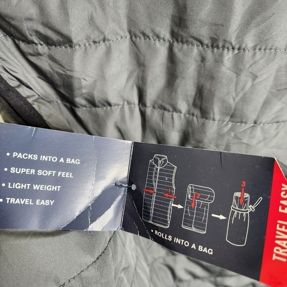 NEW Chaps Mens Lightweight Packable Navy Grey Vest With Bag Size Large - Picture 6 of 9